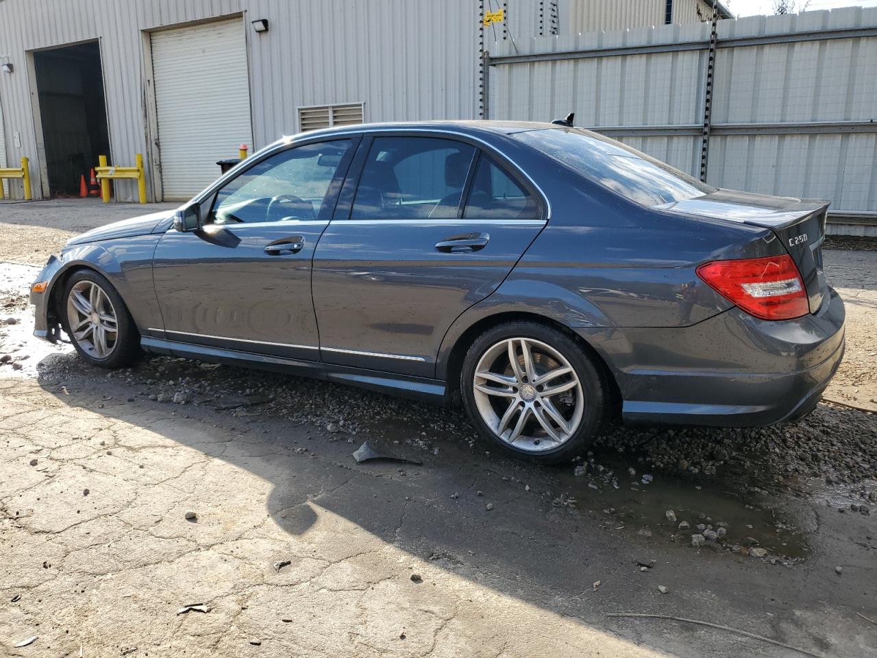 2013 Mercedes-Benz C 250 VIN: WDDGF4HB3DR261916 Lot: 85567444