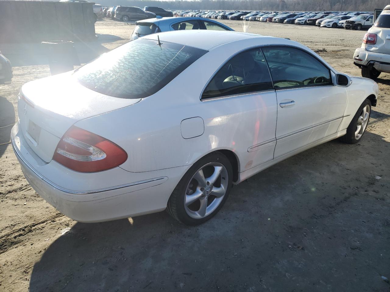 2005 Mercedes-Benz Clk 320C VIN: WDBTJ65J15F144304 Lot: 85023534