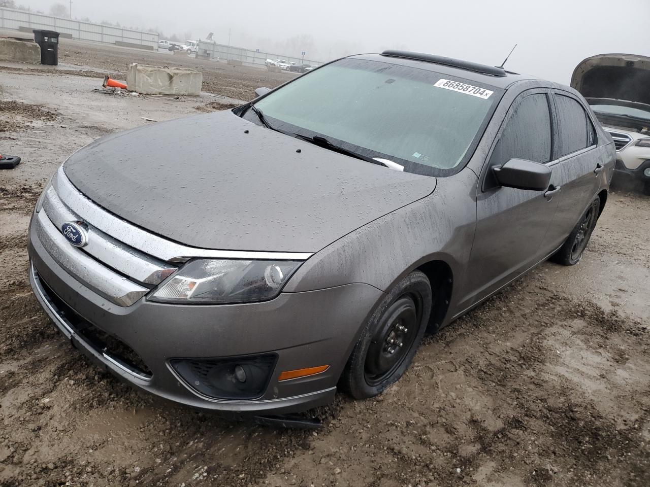 3FAHP0HA3BR189988 2011 Ford Fusion Se