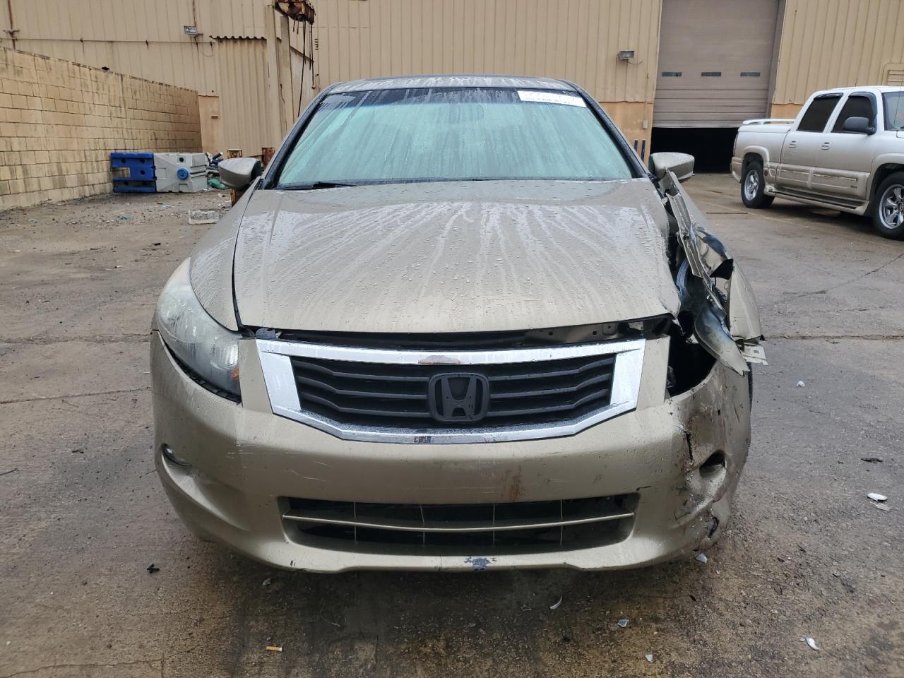 1HGCP3F86AA005353 2010 Honda Accord Exl