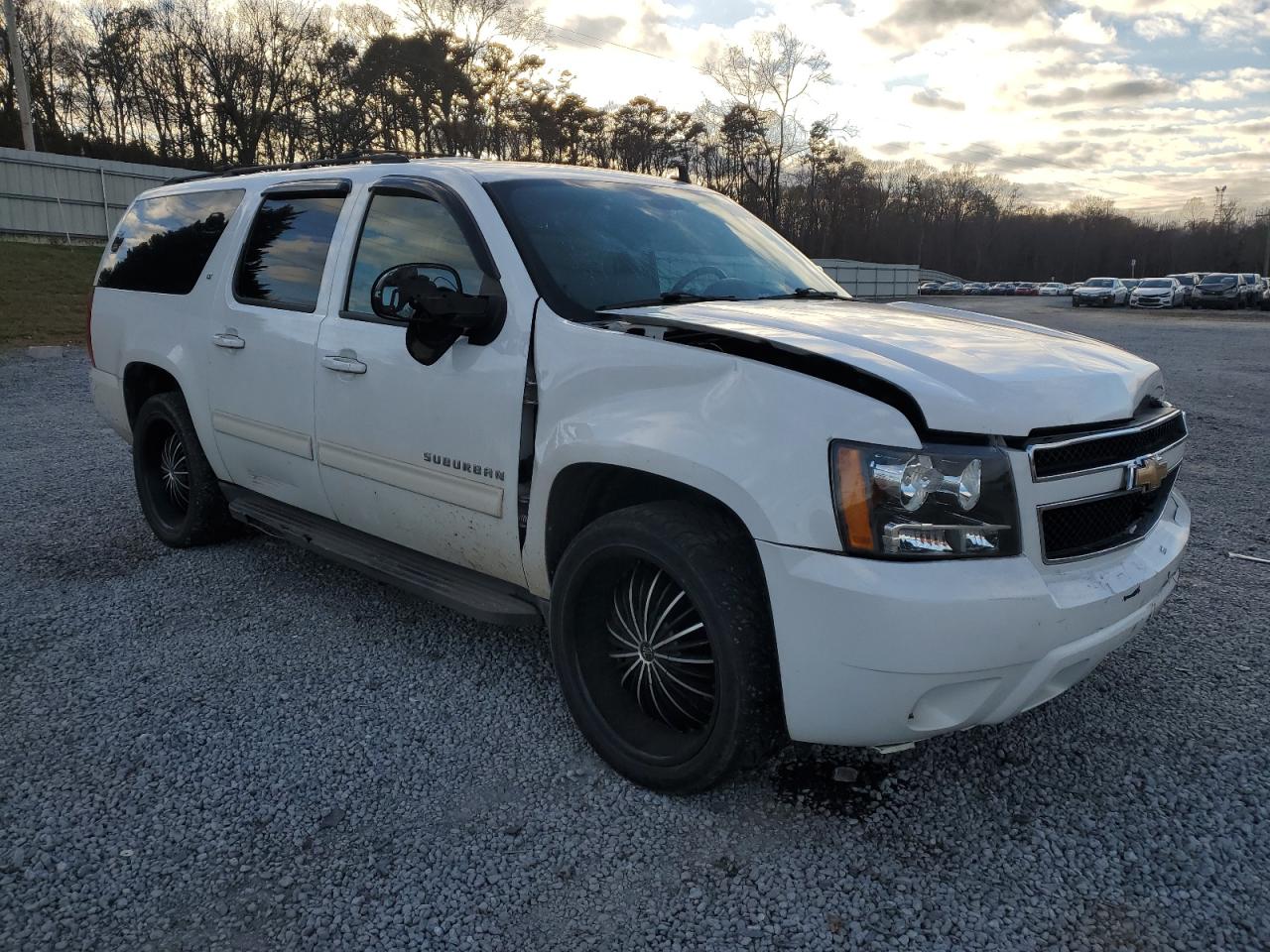 2011 Chevrolet Suburban C1500 Lt VIN: 1GNSCJE02BR361248 Lot: 86024424