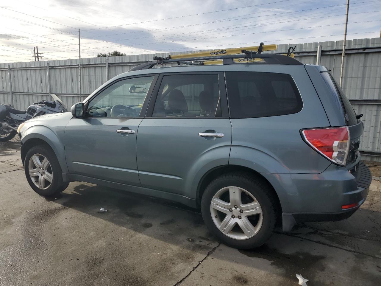 2009 Subaru Forester 2.5X Premium VIN: JF2SH636X9H723830 Lot: 86883284