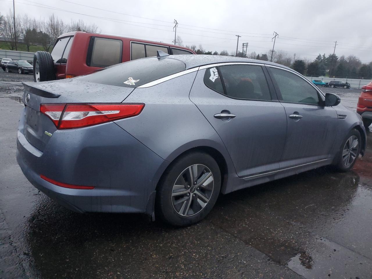 2011 Kia Optima Hybrid VIN: KNAGM4AD2B5002654 Lot: 86924204