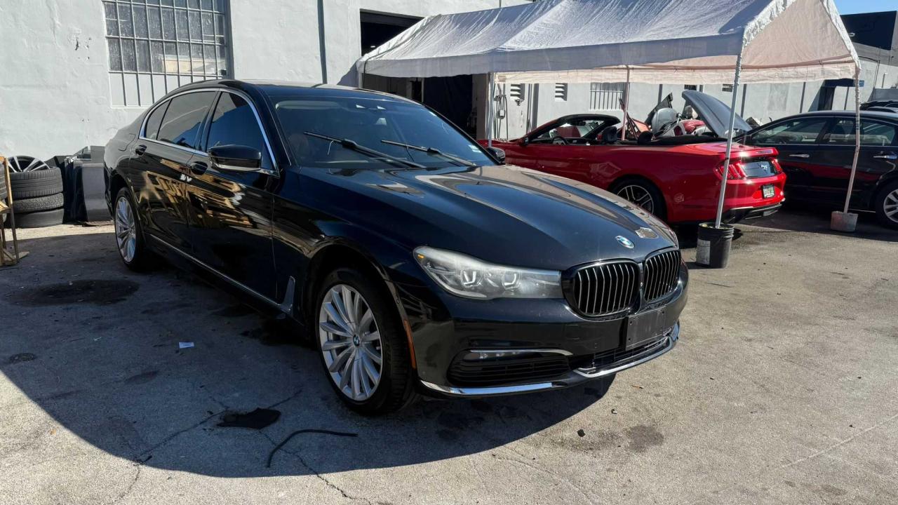 WBA7E2C54HG739486 2017 BMW 740 I