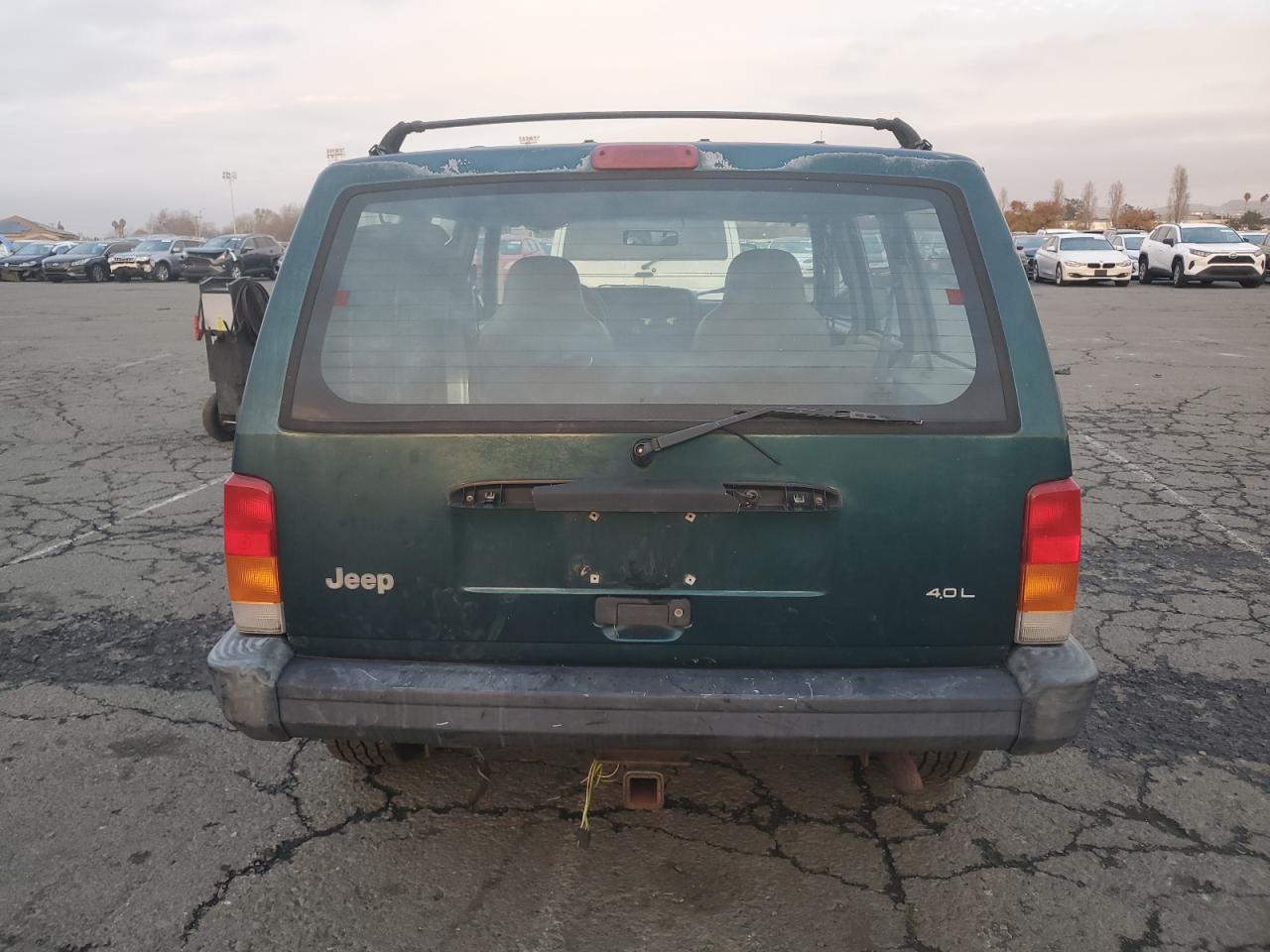 1998 Jeep Cherokee Sport VIN: 1J4FJ68S0WL205688 Lot: 87055544