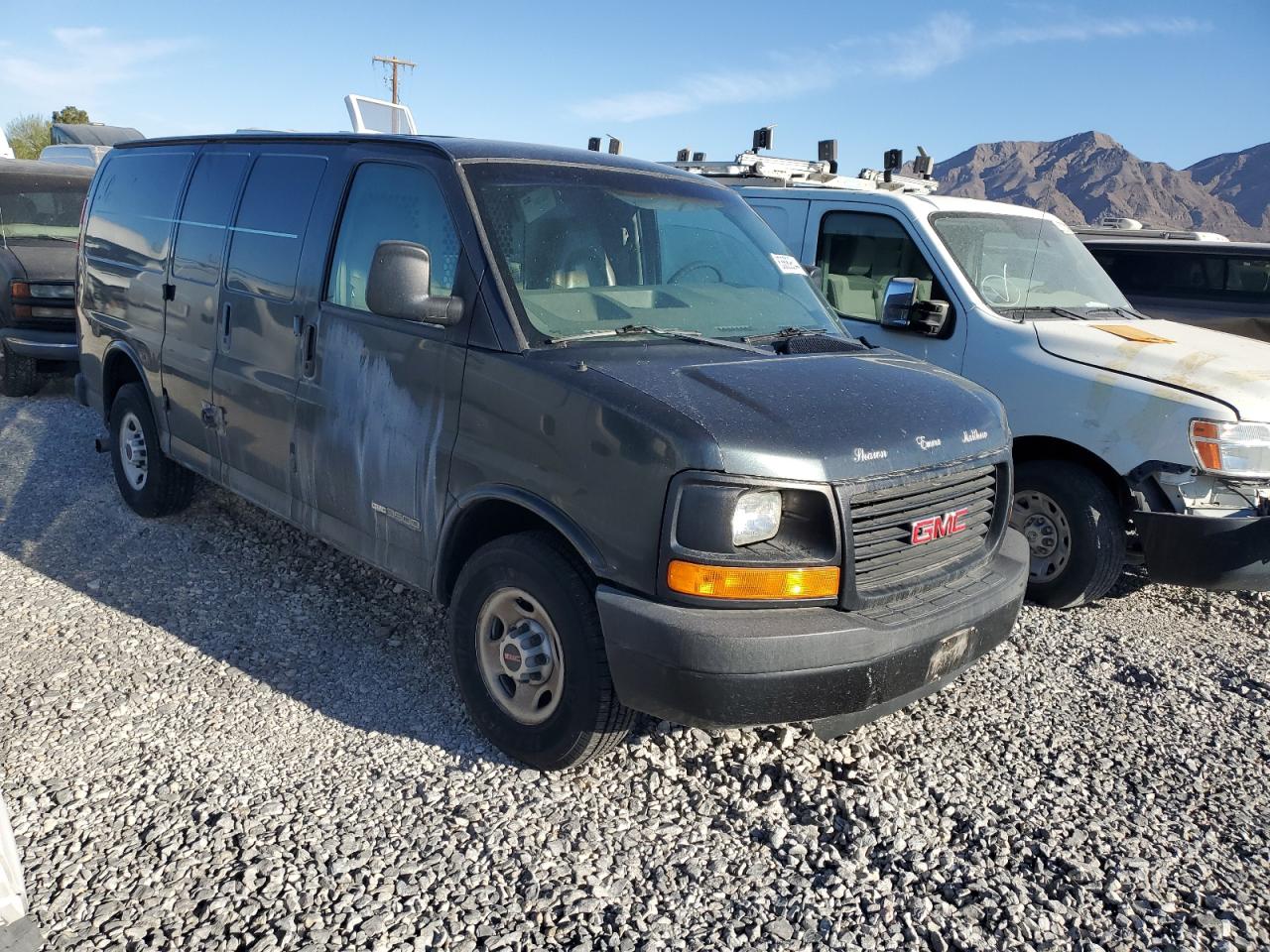 2003 GMC Savana G3500 VIN: 1GTHG35U231207418 Lot: 83689644