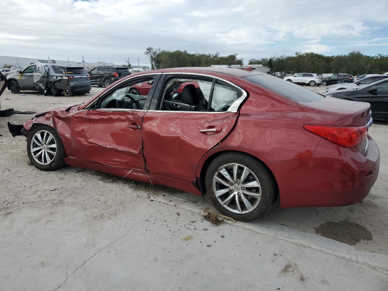 2015 Infiniti Q50 Base VIN: JN1BV7AP2FM356162 Lot: 86695944