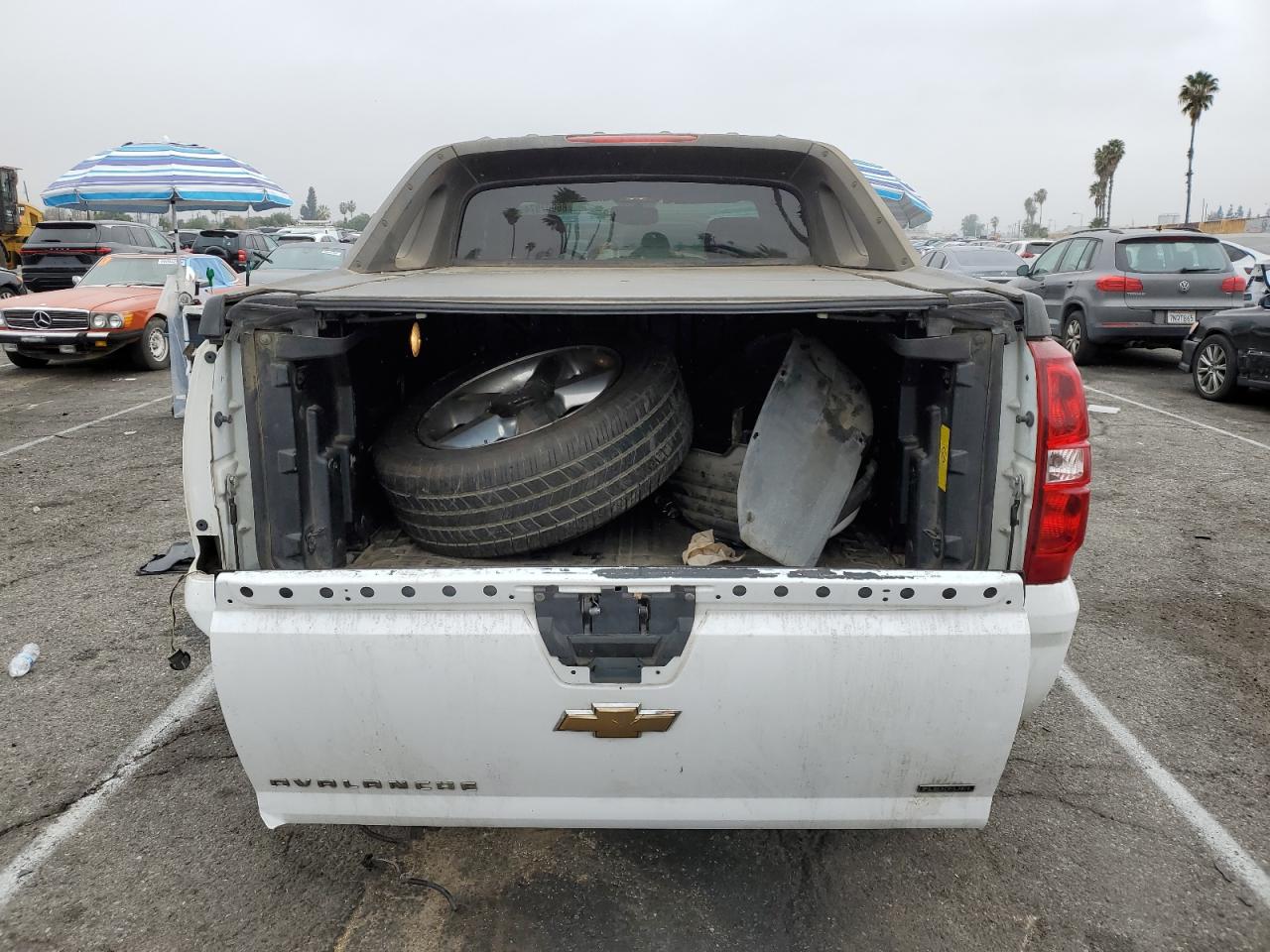 2010 Chevrolet Avalanche Ls VIN: 3GNNCEE04AG153259 Lot: 86007974