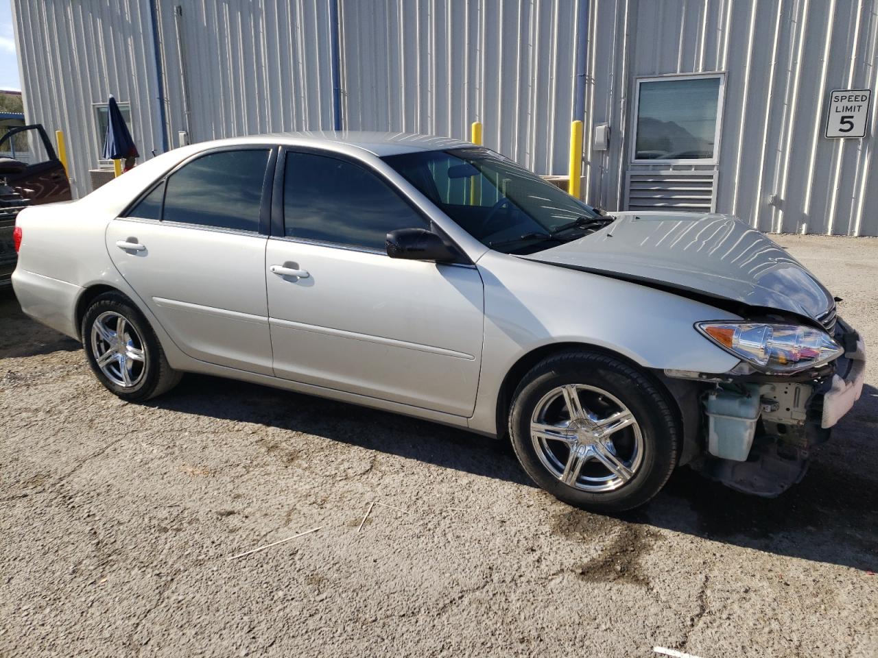 2005 Toyota Camry Le VIN: 4T1BE32K95U422998 Lot: 83457054