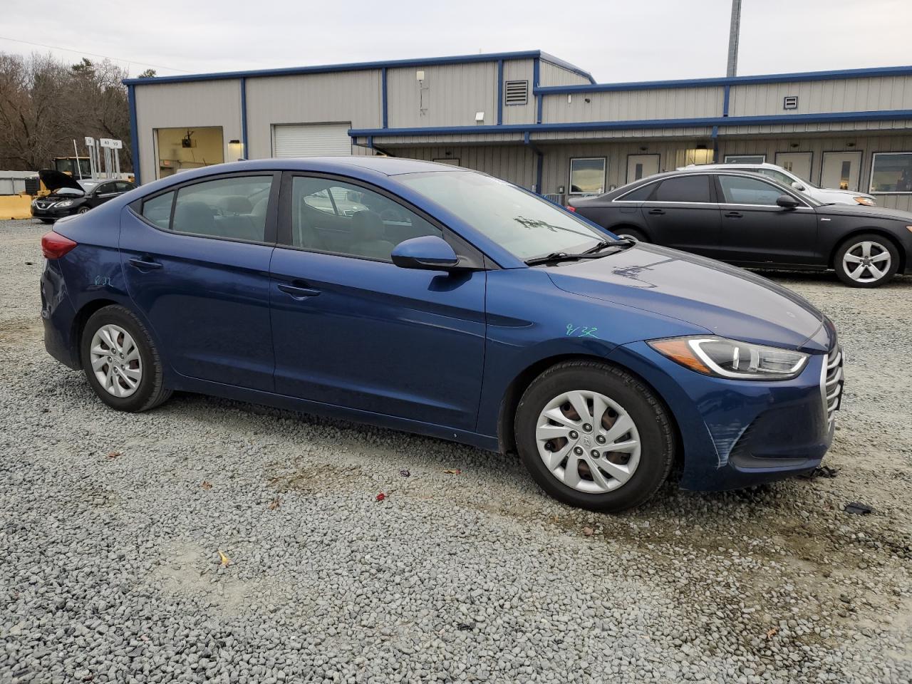 5NPD74LF9HH126635 2017 Hyundai Elantra Se