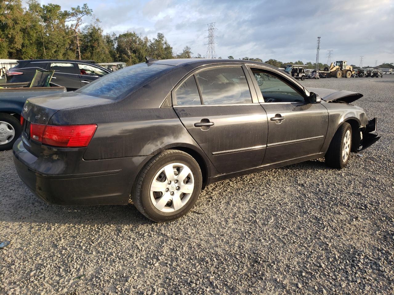 2009 Hyundai Sonata Gls VIN: 5NPET46C09H472057 Lot: 84060444