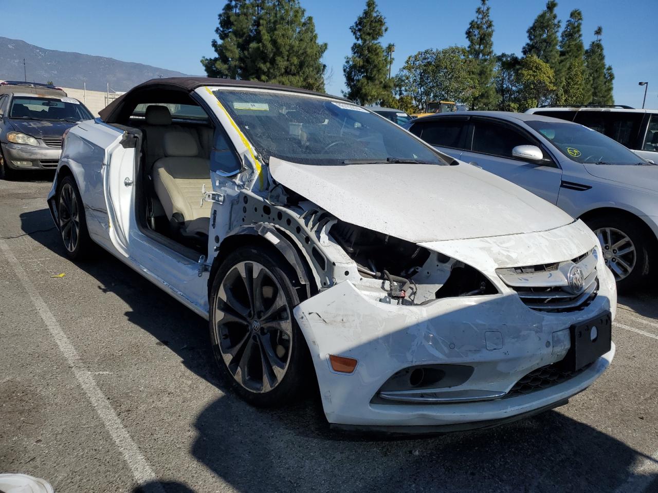 2019 Buick Cascada Premium VIN: W04WH3N59KG300472 Lot: 86163634