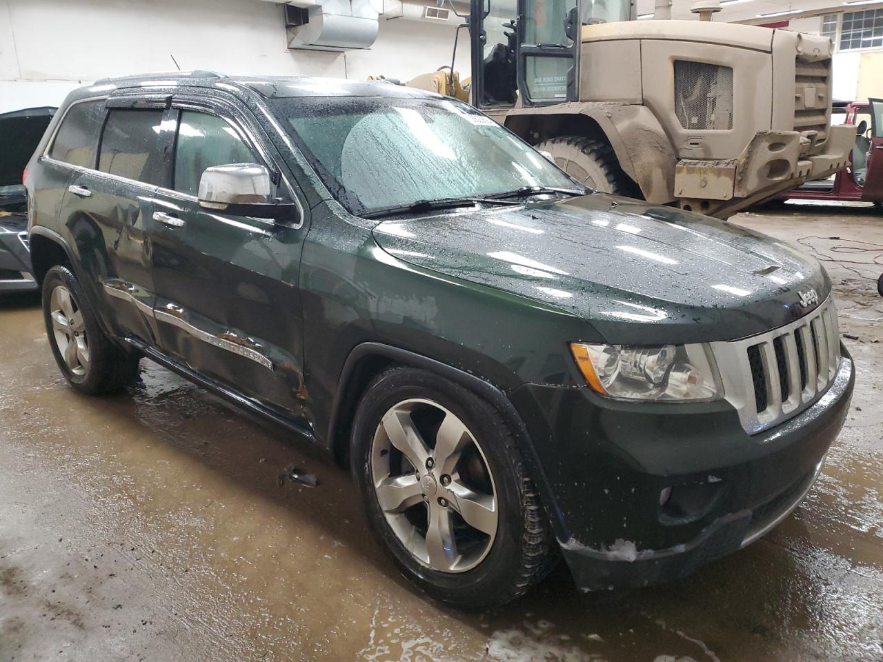 1J4RR6GG6BC605462 2011 Jeep Grand Cherokee Overland