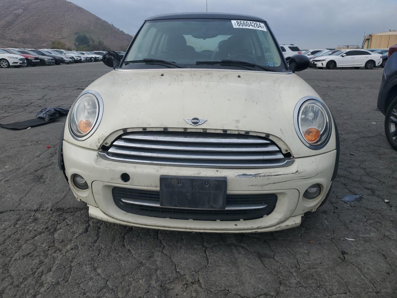 2013 Mini Cooper VIN: WMWSU3C54DT683814 Lot: 86604284