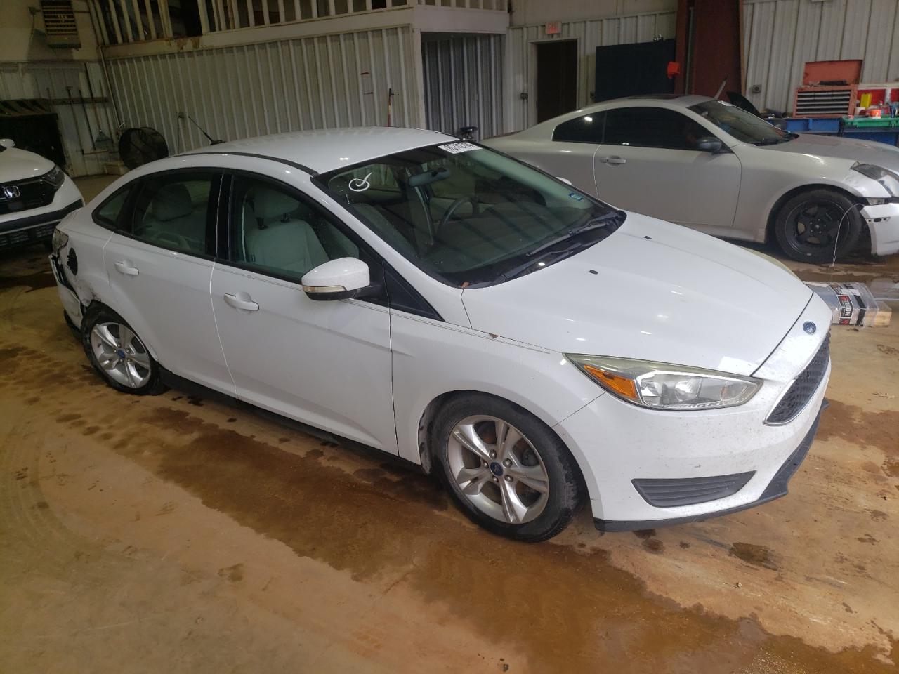 2016 Ford Focus Se VIN: 1FADP3F21GL304511 Lot: 85742794