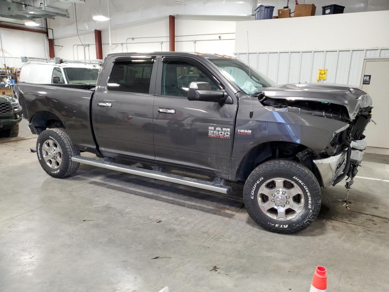 2018 Ram 2500 Slt VIN: 3C6UR5DJ7JG282102 Lot: 85033384