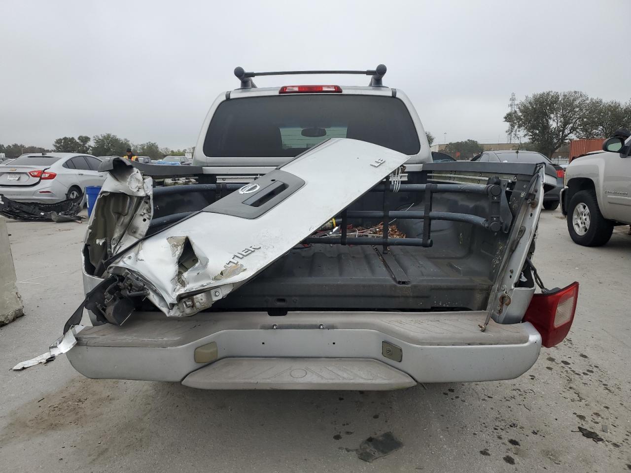 1N6AD07U35C444722 2005 Nissan Frontier Crew Cab Le