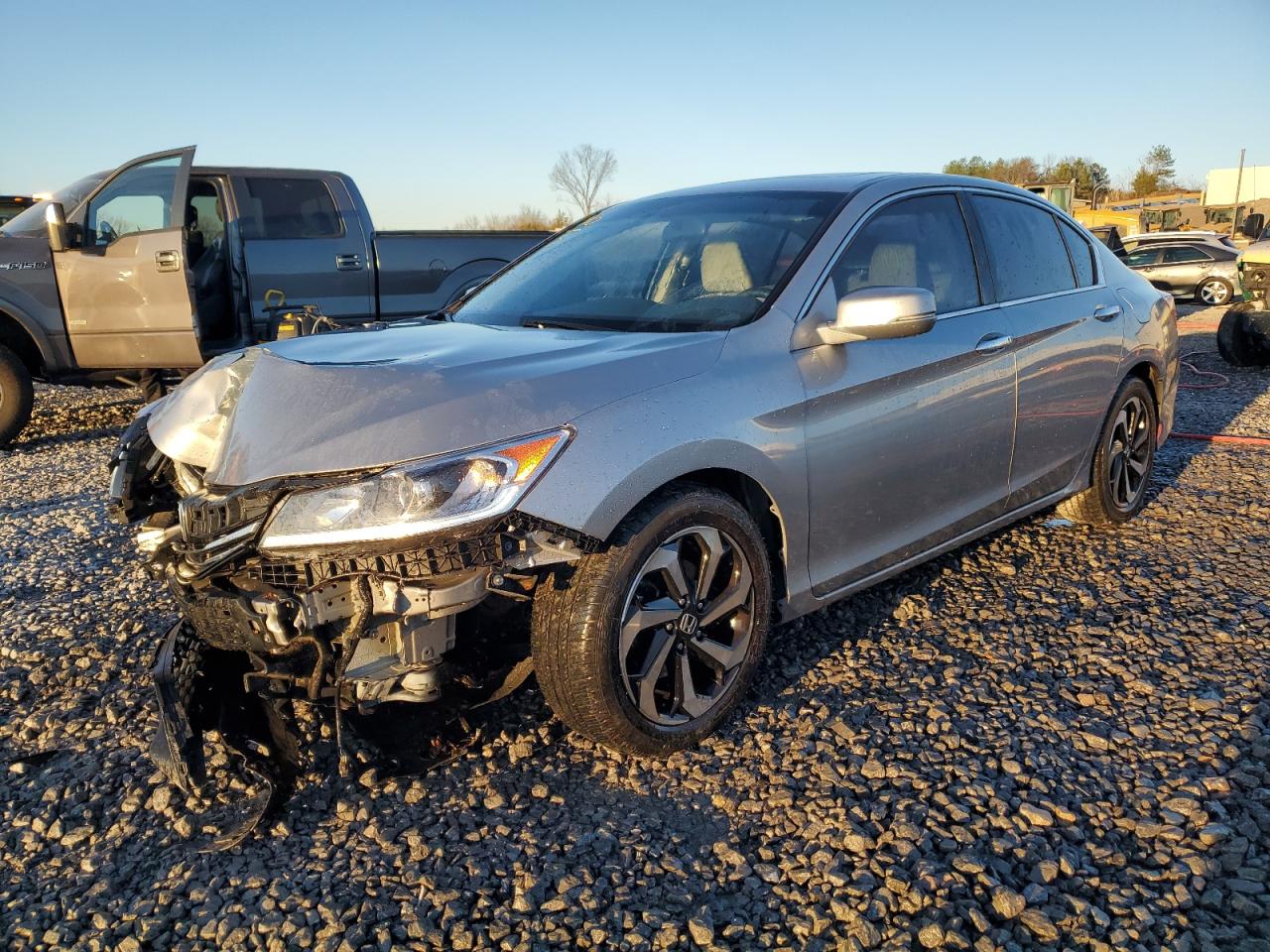 2017 Honda Accord Ex VIN: 1HGCR2F72HA108100 Lot: 85564734