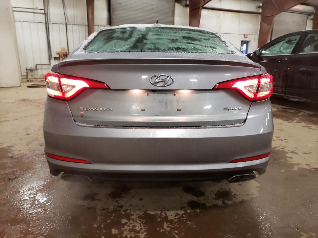 2016 Hyundai Sonata Sport VIN: 5NPE34AFXGH285147 Lot: 86063664