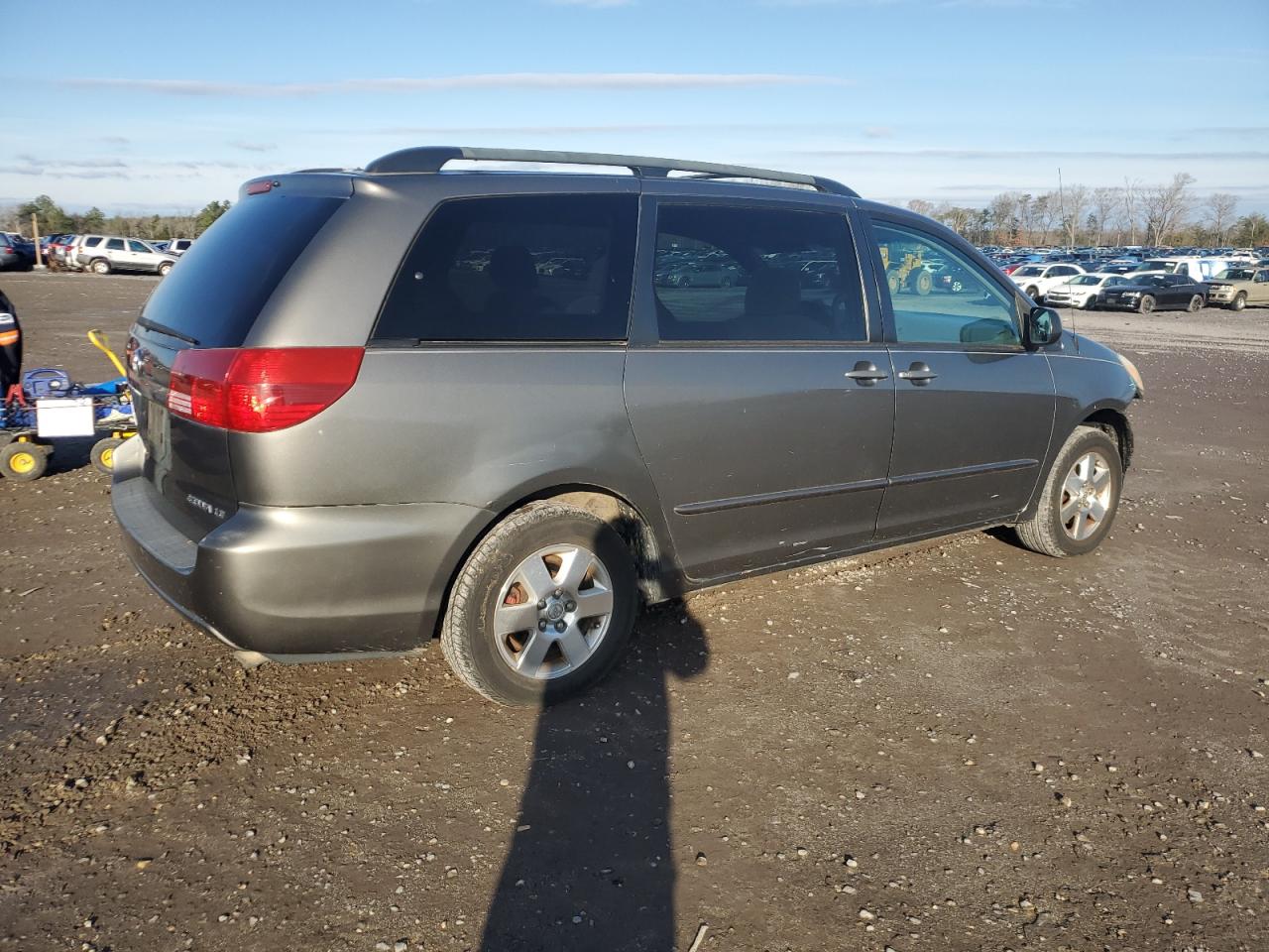 2004 Toyota Sienna Ce VIN: 5TDZA23CX4S135561 Lot: 85843364