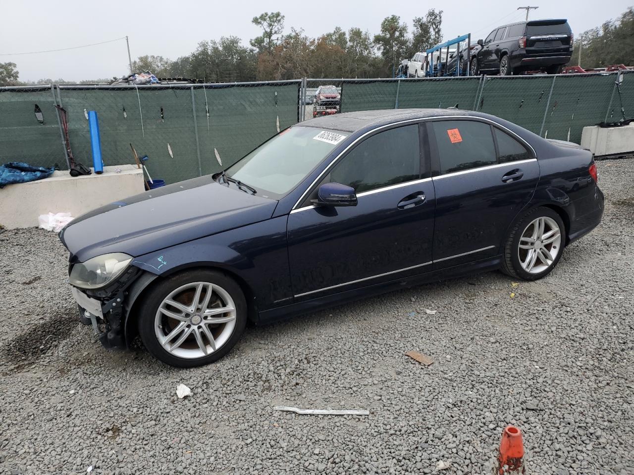 2013 Mercedes-Benz C 250 VIN: WDDGF4HB9DR261032 Lot: 86263984