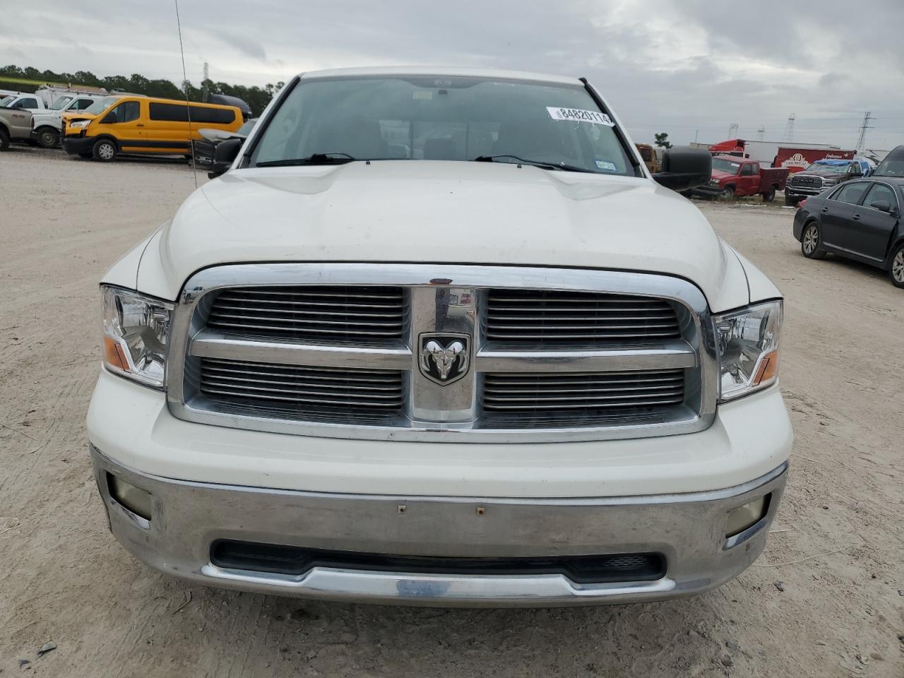 2009 Dodge Ram 1500 VIN: 1D3HB13T29S725276 Lot: 84820114