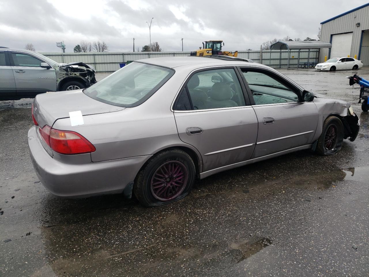 2000 Honda Accord Ex VIN: 1HGCG1658YA020215 Lot: 83531934