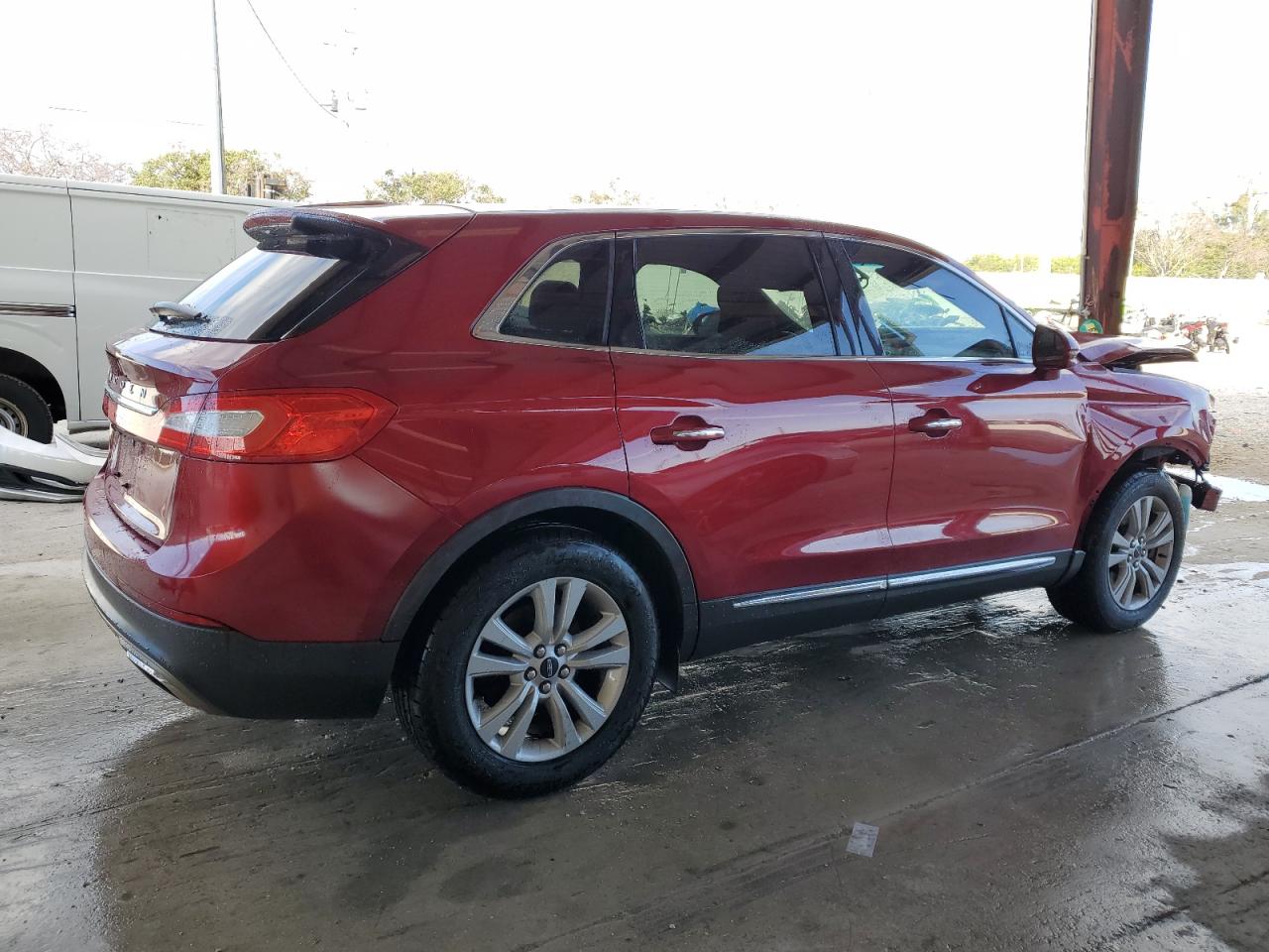 2LMTJ6JR1GBL31799 2016 Lincoln Mkx Premiere