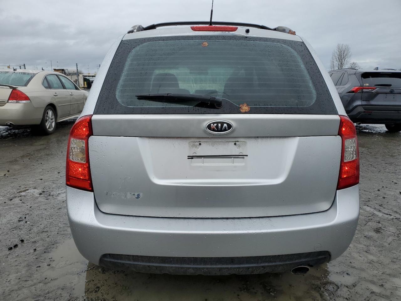 2007 Kia Rondo Lx VIN: KNAFG526777097684 Lot: 86523364