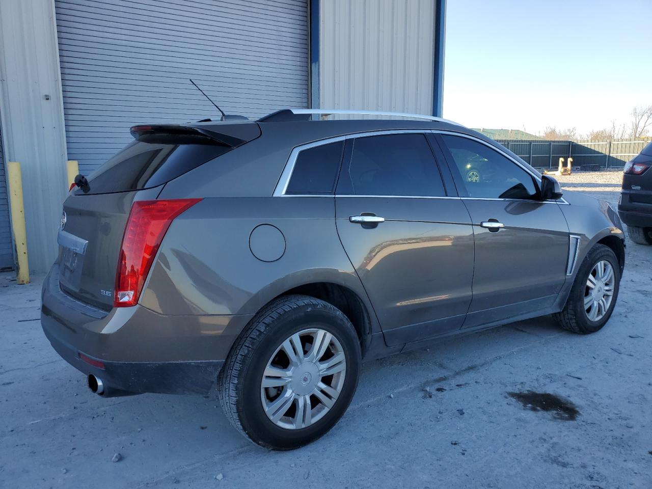 2015 Cadillac Srx Luxury Collection VIN: 3GYFNBE32FS551987 Lot: 83946104