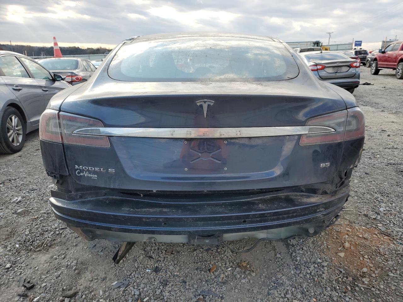 5YJSA1CN8DFP22472 2013 Tesla Model S