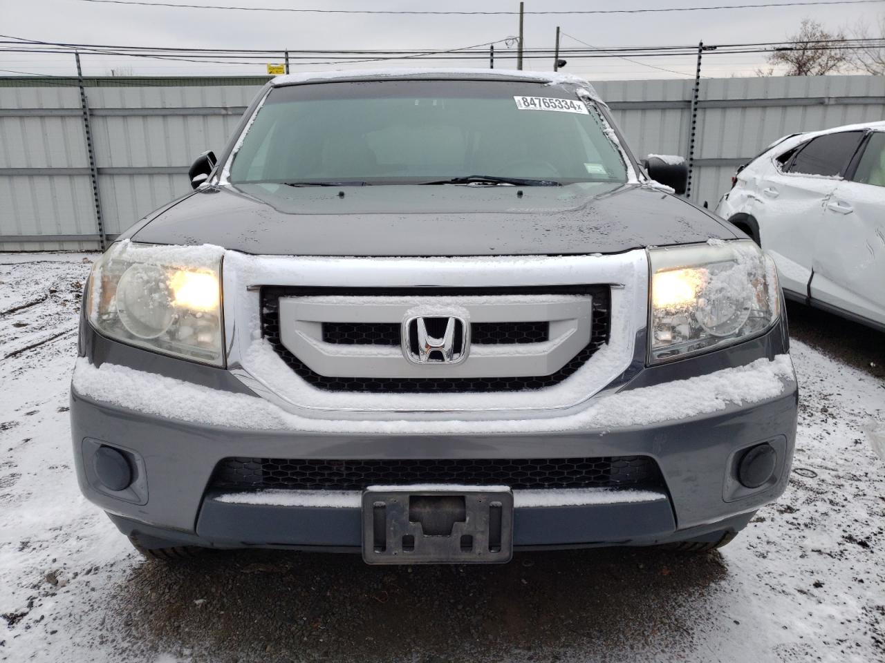 2011 Honda Pilot Lx VIN: 5FNYF4H21BB088883 Lot: 84765334