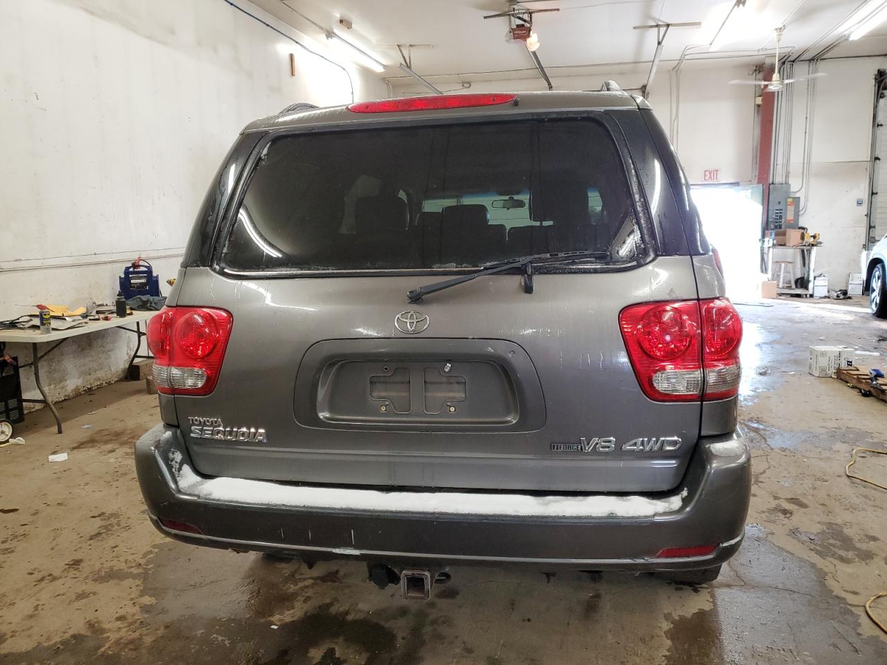 5TDBT44A15S243752 2005 Toyota Sequoia Sr5