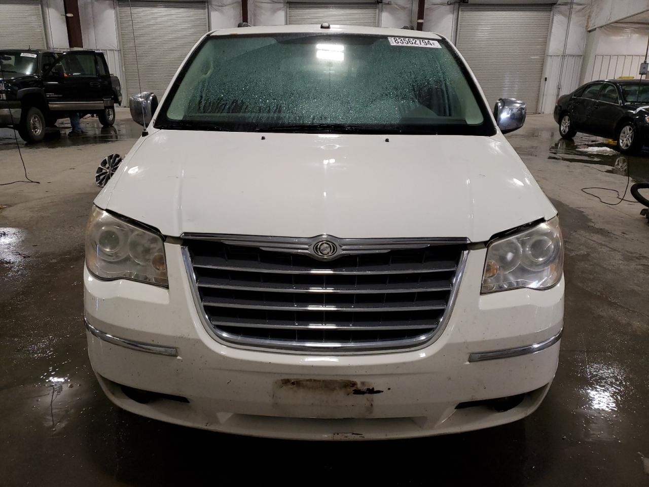 2010 Chrysler Town & Country Limited VIN: 2A4RR7DX3AR456699 Lot: 83562794