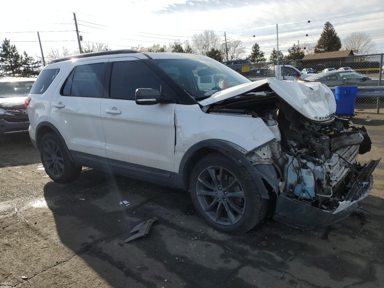 1FM5K8D87HGC32205 2017 Ford Explorer Xlt