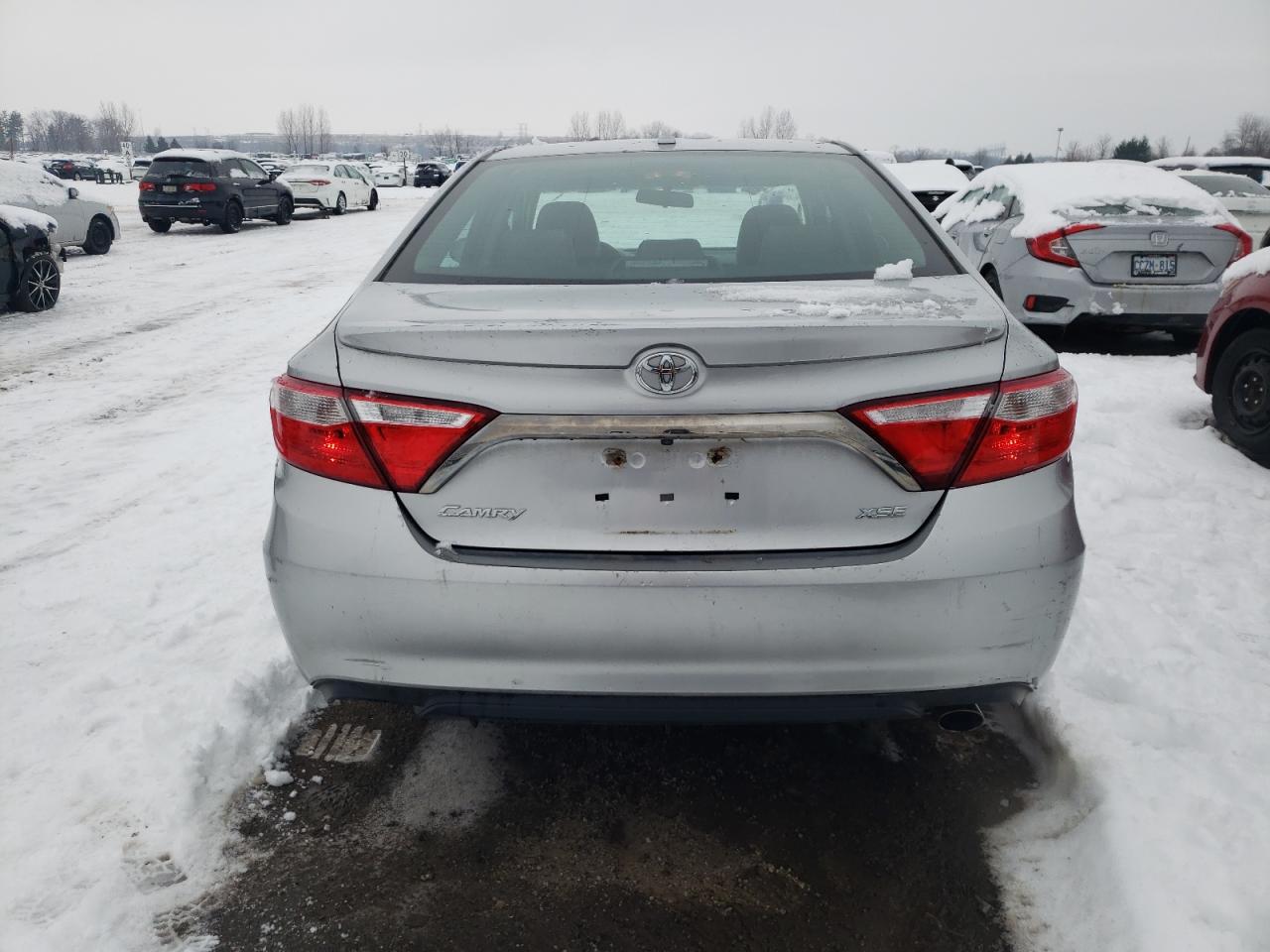 4T1BF1FK3FU086228 2015 Toyota Camry Le