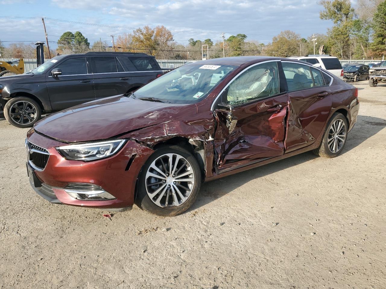 2019 Buick Regal Essence VIN: W04GP6SX1K1076292 Lot: 86063524