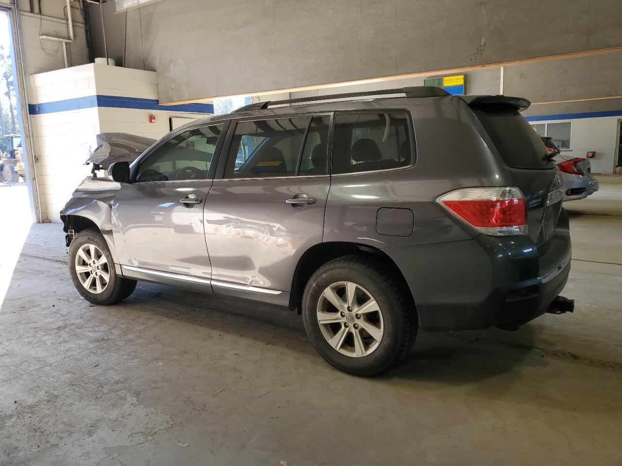 2012 Toyota Highlander Base VIN: 5TDBK3EH3CS171717 Lot: 86147694