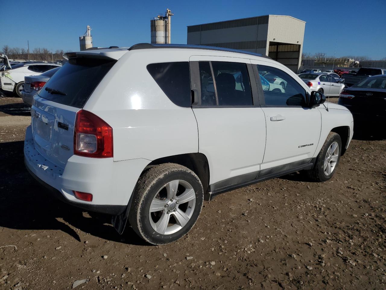 2011 Jeep Compass Sport VIN: 1J4NF1FB6BD135086 Lot: 82411094