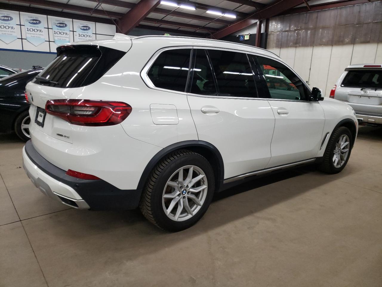 5UXCR6C50KLK79169 2019 BMW X5 xDrive40I