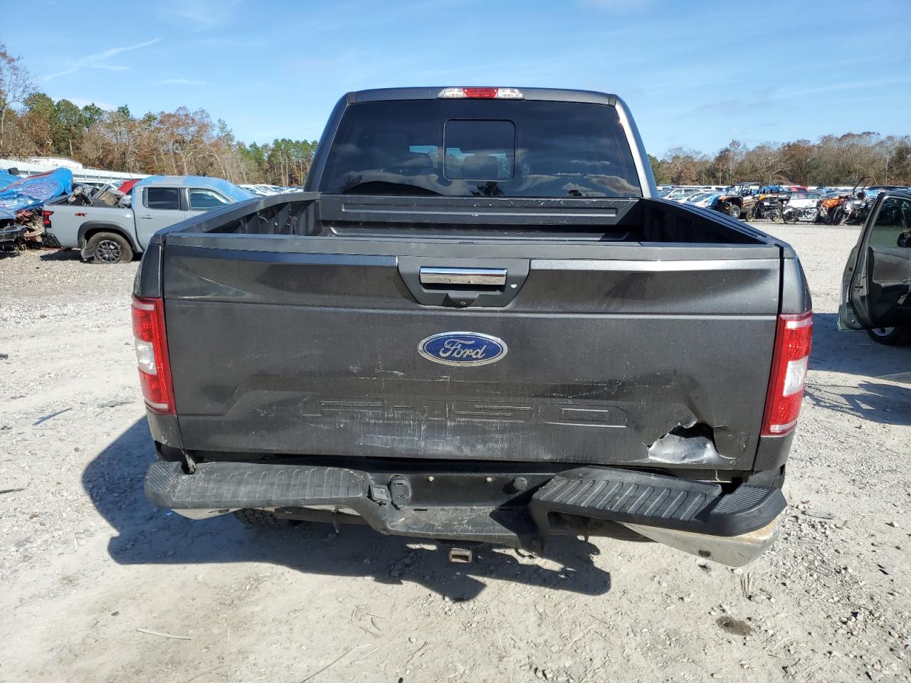 1FTEW1C56JFA87483 2018 Ford F150 Supercrew