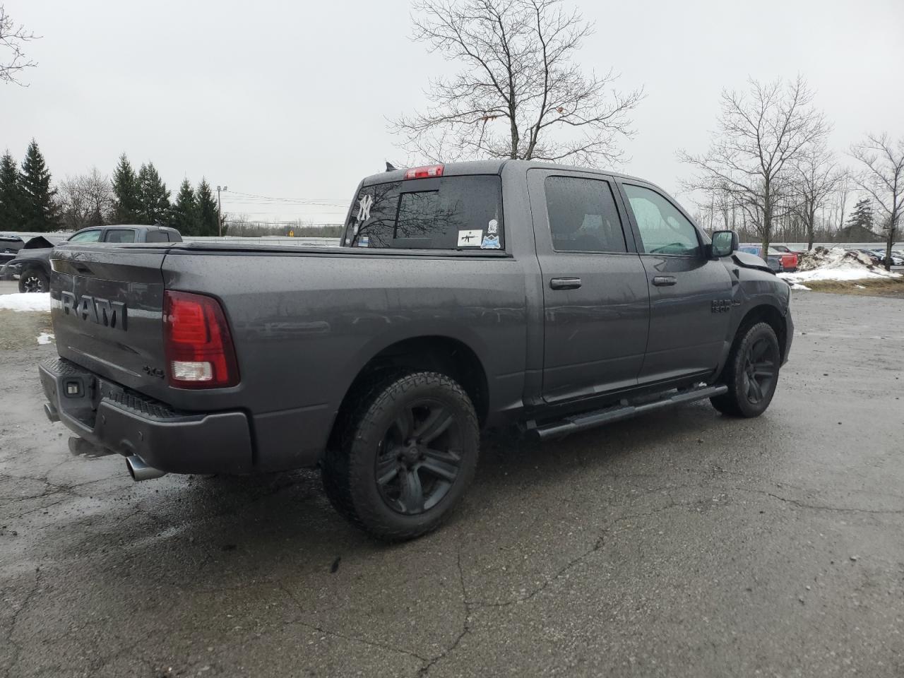 1C6RR7MTXHS681026 2017 Ram 1500 Sport