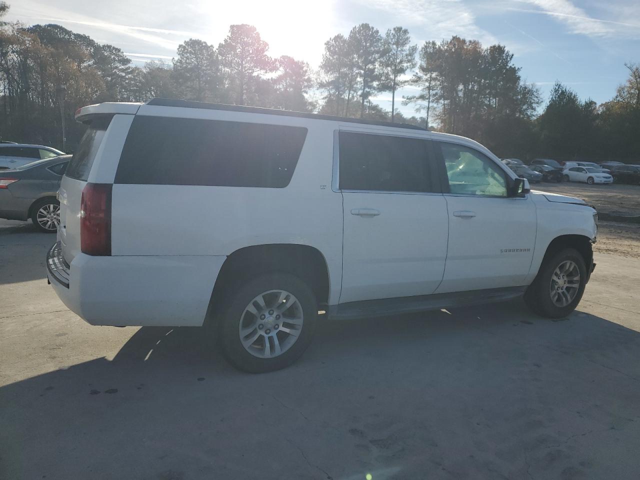 2015 Chevrolet Suburban C1500 Lt VIN: 1GNSCJKC6FR558394 Lot: 84620094