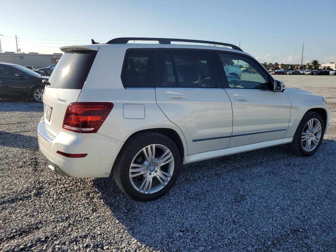 2015 Mercedes-Benz Glk 350 4Matic VIN: WDCGG8JB8FG351631 Lot: 86083004