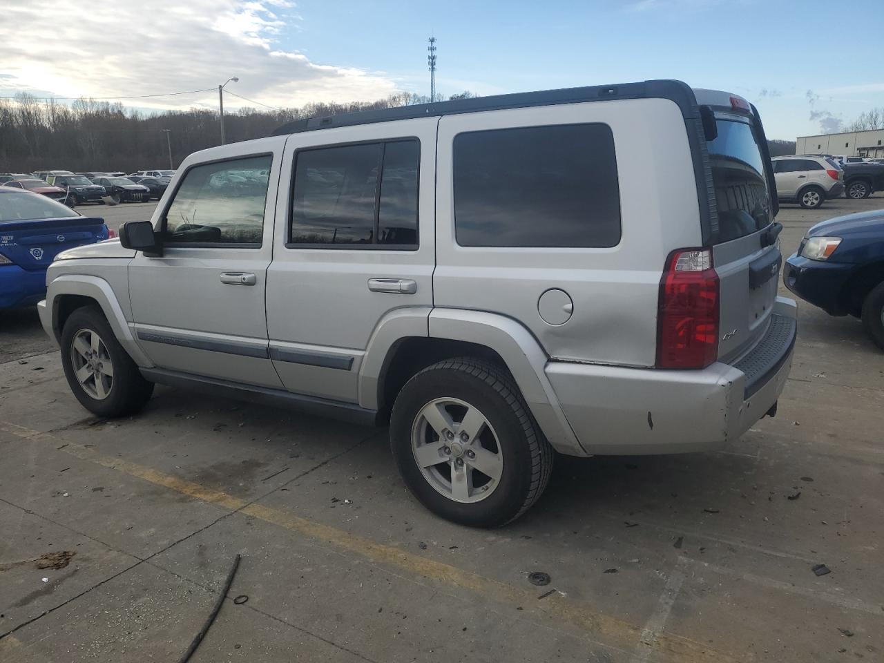 2008 Jeep Commander Sport VIN: 1J8HG48K68C109979 Lot: 84565424