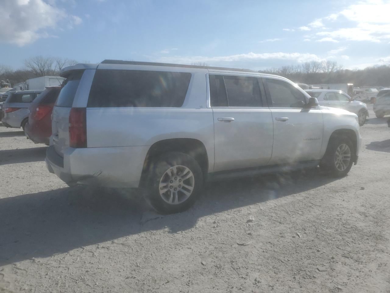 2017 Chevrolet Suburban K1500 Lt VIN: 1GNSKHKC9HR297776 Lot: 84535294