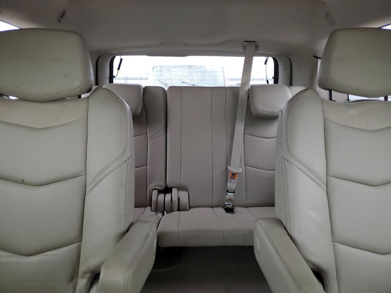 1GYS4MKJ5FR721097 2015 Cadillac Escalade Luxury