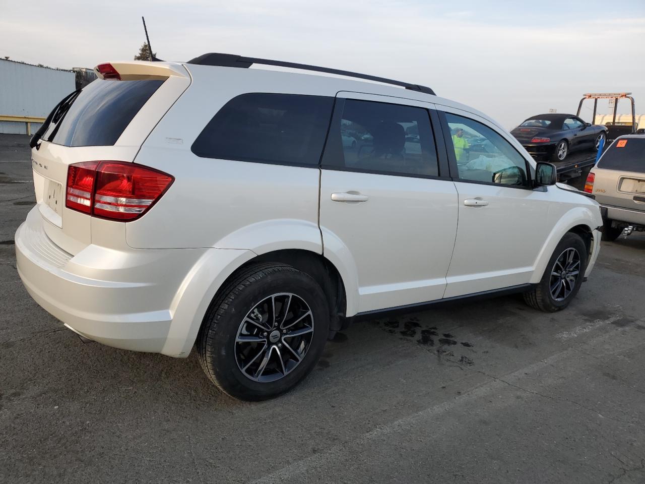 2018 Dodge Journey Se VIN: 3C4PDCAB9JT533280 Lot: 84504124