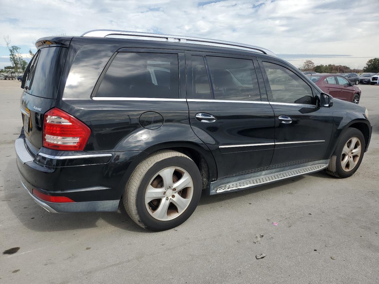 2011 Mercedes-Benz Gl 450 4Matic VIN: 4JGBF7BE3BA758299 Lot: 86825534