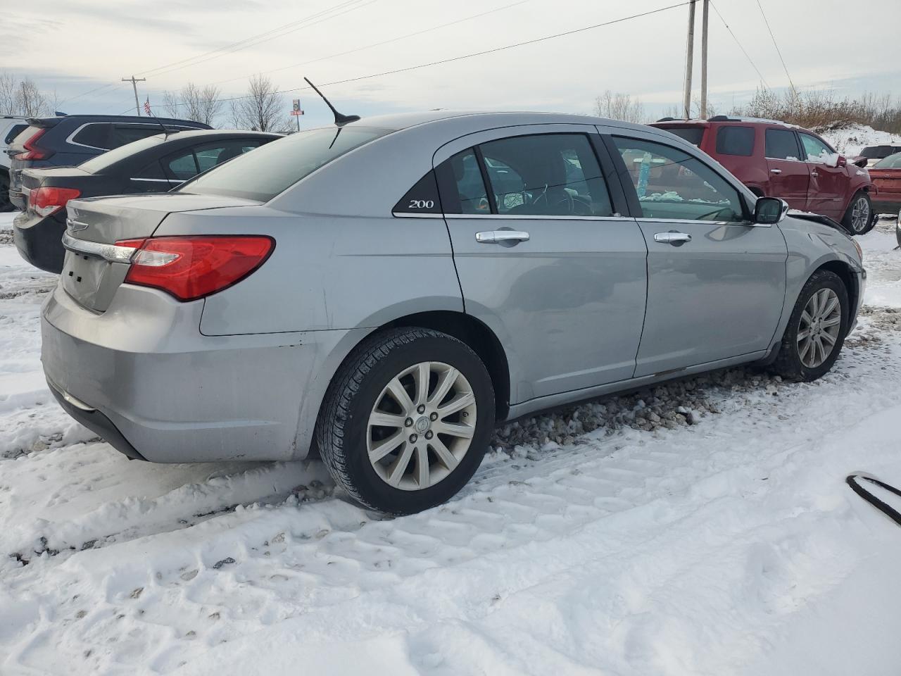 2013 Chrysler 200 Limited VIN: 1C3CCBCG2DN602369 Lot: 84477574